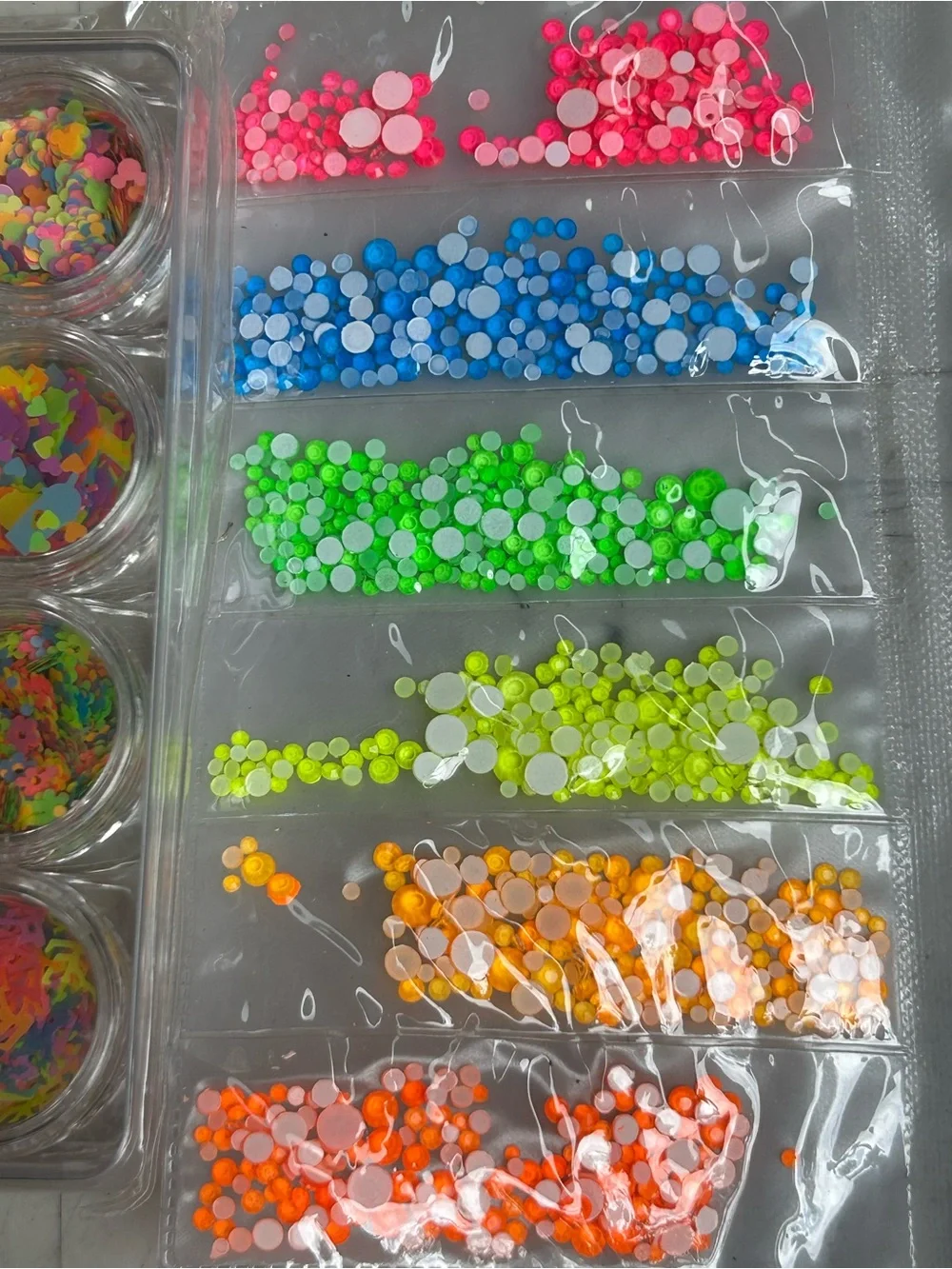 Mix neon set nail art